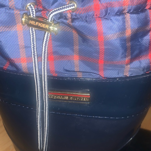 Tommy Hilfiger Rainboot Plaid Navy Blue Size 9 - Picture 5 of 6
